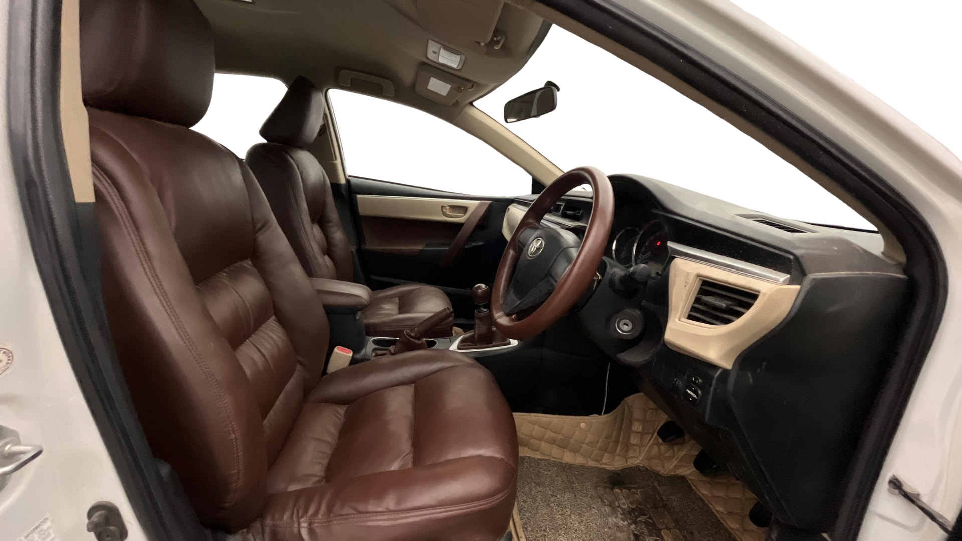 View 2014 Toyota Corolla Altis 1.8 G CVT Image 26 Used 2014 Toyota Corolla Altis 1.8 G CVT Image 26