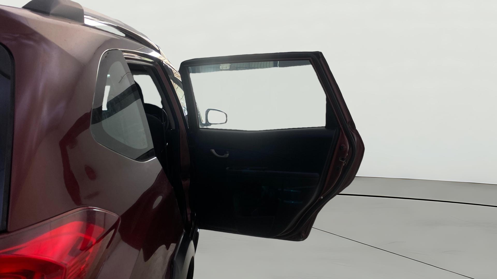 View 2018 Honda BR-V E Diesel Image 7 Used 2018 Honda BR-V E Diesel Image 7