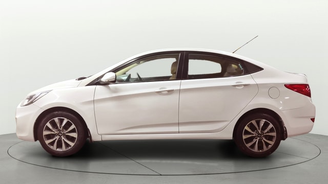 View Hyundai Fluidic Verna Image 6 Used Hyundai Fluidic Verna Image 6