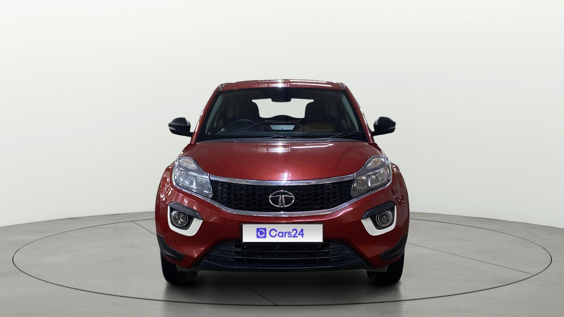 View 2018 Tata Nexon Revotorq XM Image 1 Used 2018 Tata Nexon Revotorq XM Image 1