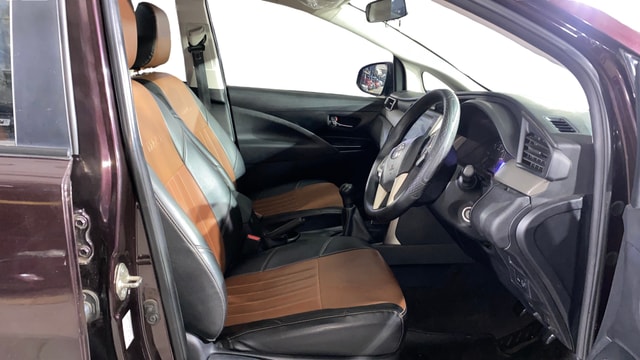 View Toyota Innova Crysta Image 27 Used Toyota Innova Crysta Image 27