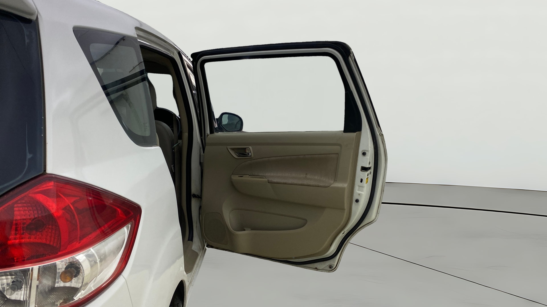 View 2014 Maruti Suzuki 1000 Base Variant Image 7 Used 2014 Maruti Suzuki 1000 Base Variant Image 7