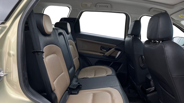 View Tata Safari Image 38 Used Tata Safari Image 38