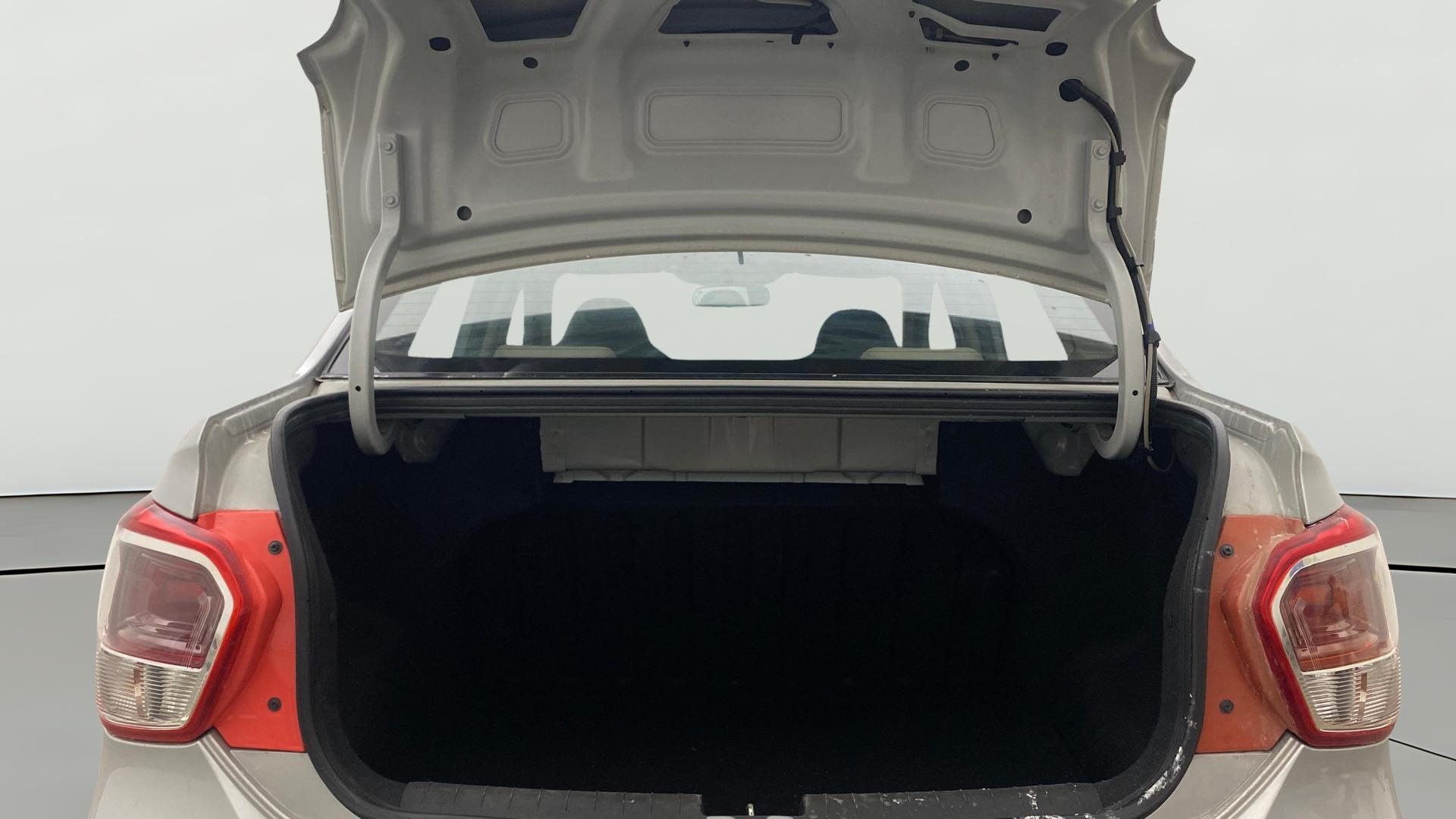 View 2014 Hyundai Xcent E Petrol Image 36 Used 2014 Hyundai Xcent E Petrol Image 36