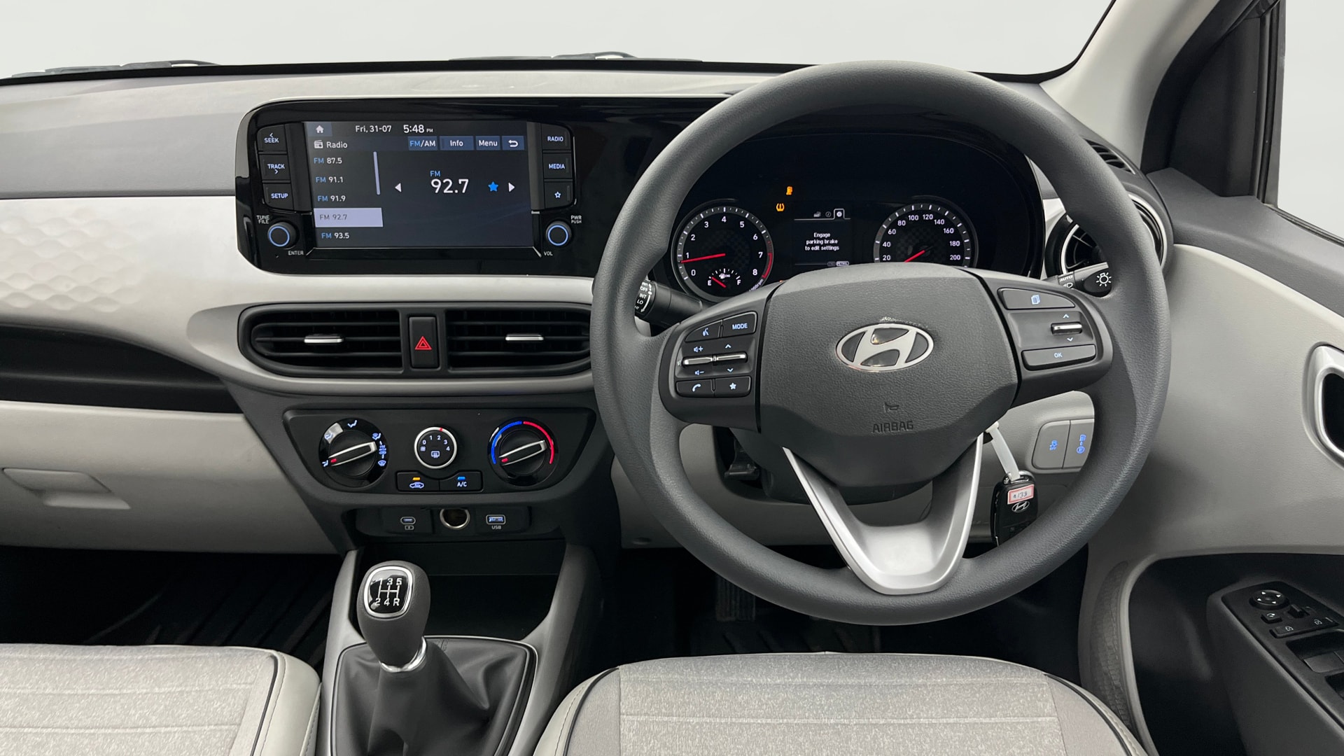 View 2024 Hyundai Grand i10 Nios Sportz CNG Image 21 Used 2024 Hyundai Grand i10 Nios Sportz CNG Image 21
