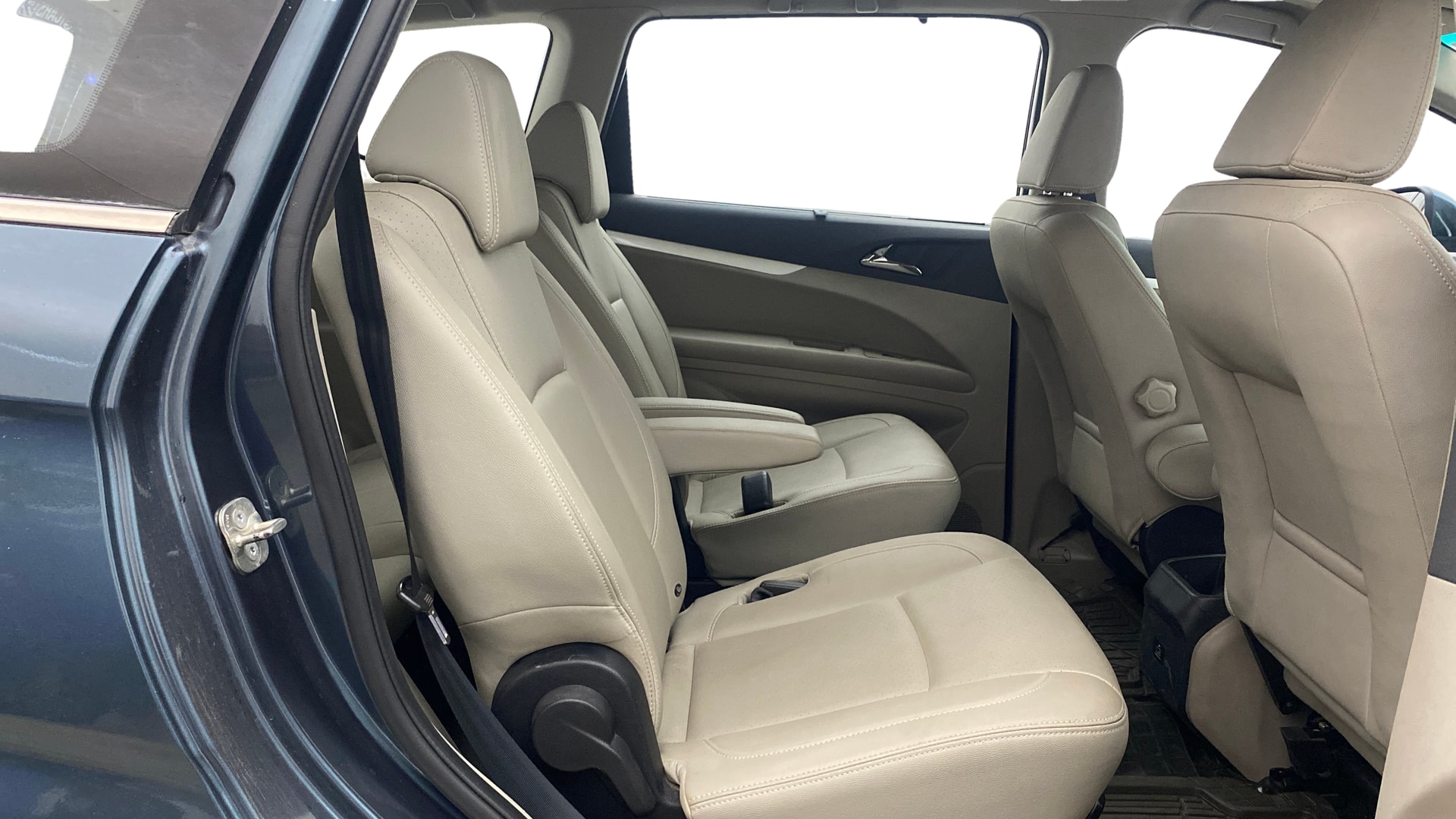 Used 2019 Mahindra Marazzo Used 2019 Mahindra Marazzo
