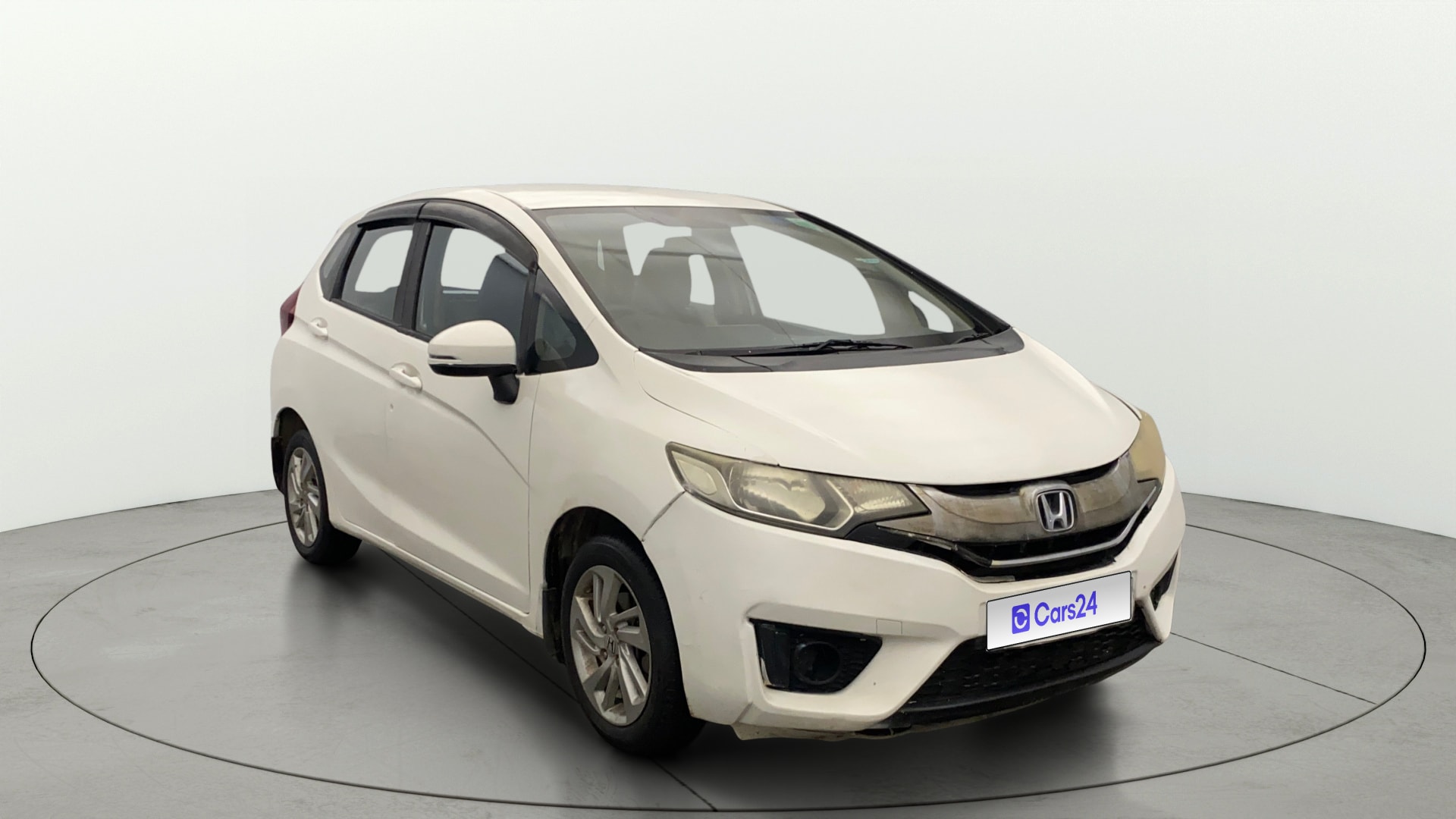 View 2015 Honda Jazz E MT Diesel Image 15 Used 2015 Honda Jazz E MT Diesel Image 15
