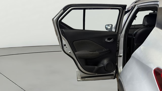 View Nissan Kicks Image 22 Used Nissan Kicks Image 22