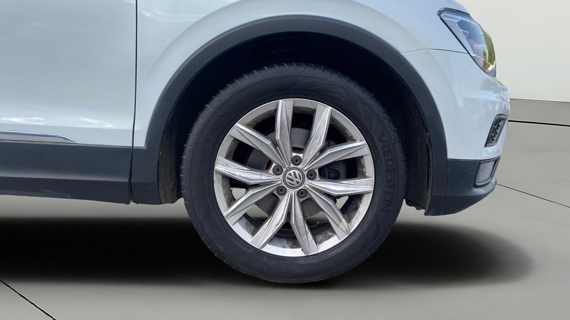 View 2018 Volkswagen Tiguan DSG 4MOTION Comfortline Image 45 Used 2018 Volkswagen Tiguan DSG 4MOTION Comfortline Image 45