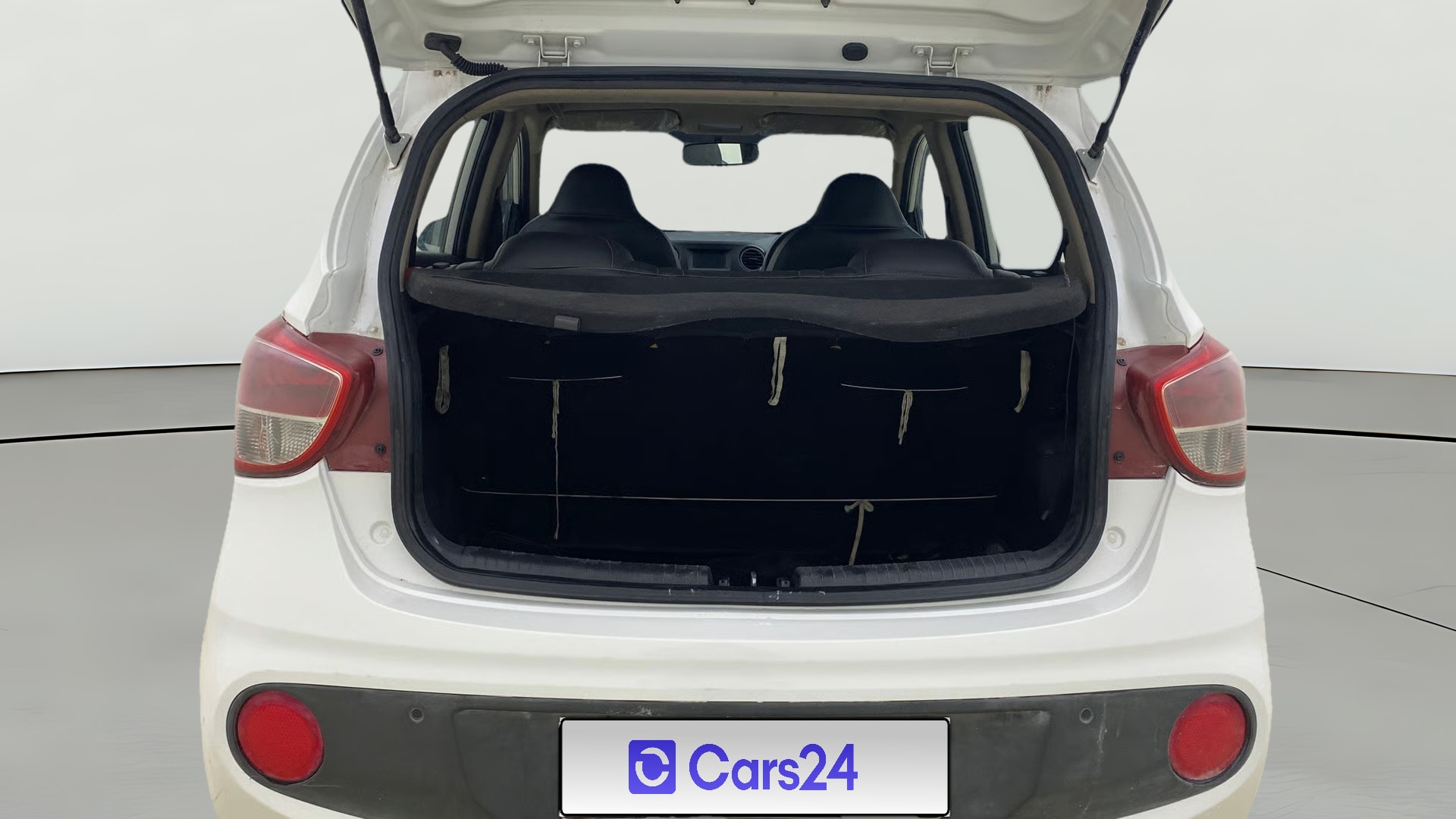 Used 2018 Hyundai Grand i10 Used 2018 Hyundai Grand i10