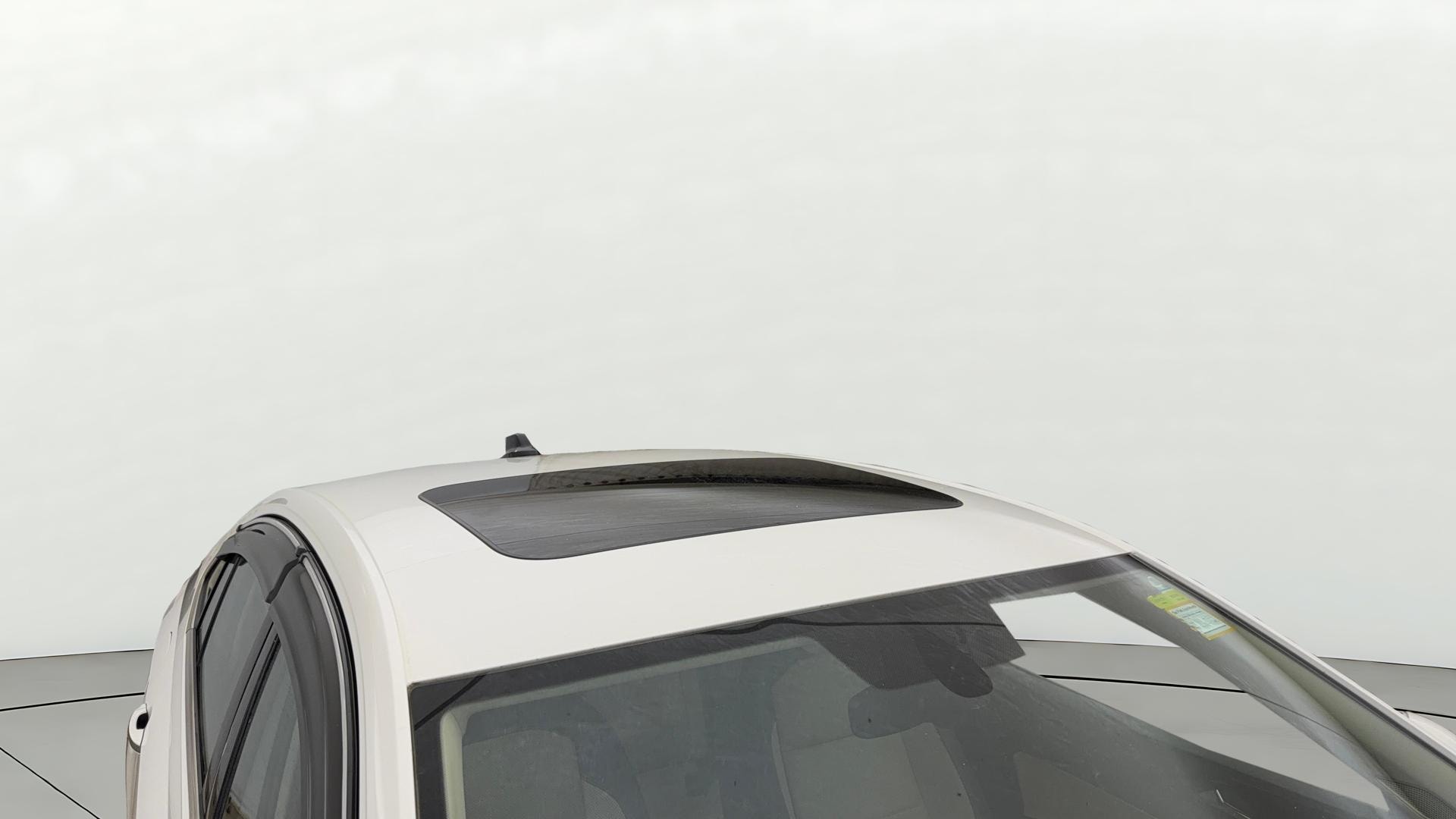 View 2022 Skoda Slavia Style 1.0 TSI AT Image 7 Used 2022 Skoda Slavia Style 1.0 TSI AT Image 7