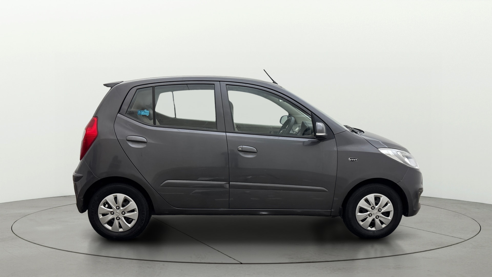 View 2013 Hyundai i10 1.2 Sportz MT Image 8 Used 2013 Hyundai i10 1.2 Sportz MT Image 8