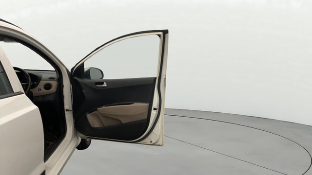 View Hyundai Grand i10 Image 45 Used Hyundai Grand i10 Image 45