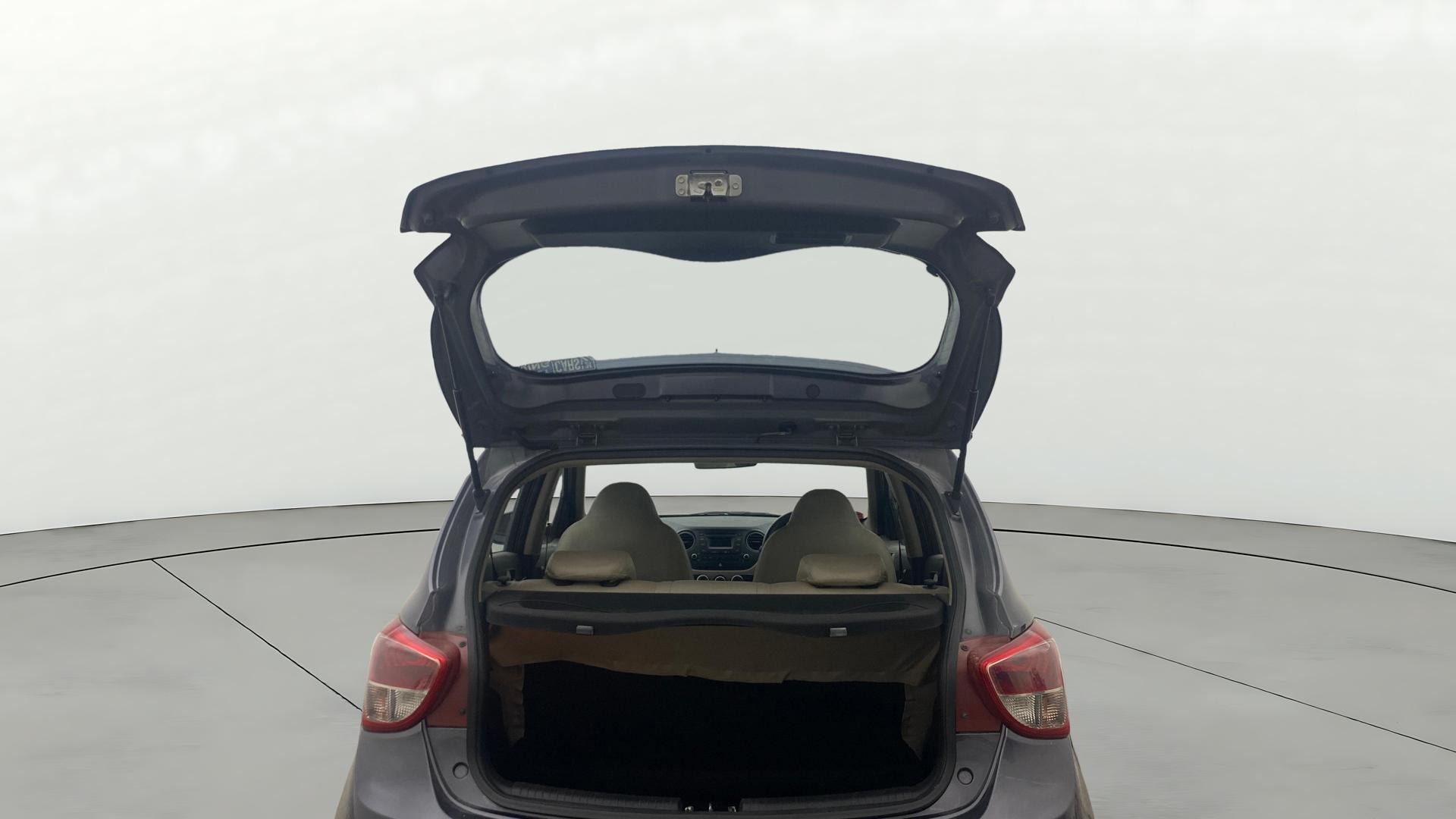 View 2014 Hyundai Grand i10 1.2 Asta Petrol Image 37 Used 2014 Hyundai Grand i10 1.2 Asta Petrol Image 37