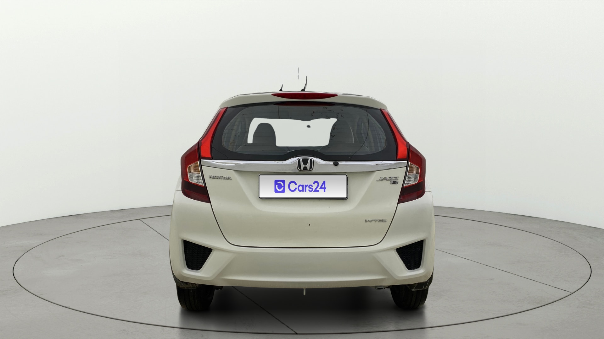 View 2017 Honda Jazz E MT Diesel Image 38 Used 2017 Honda Jazz E MT Diesel Image 38