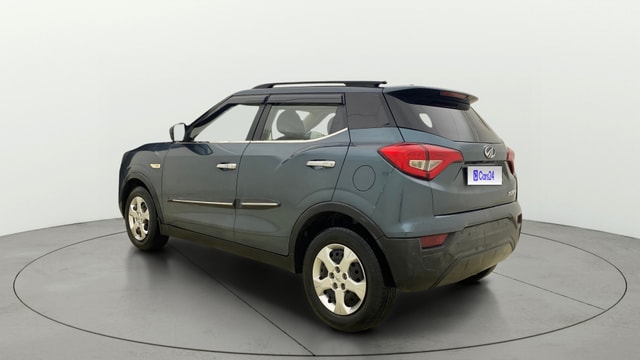 View Mahindra XUV300 Image 2 Used Mahindra XUV300 Image 2
