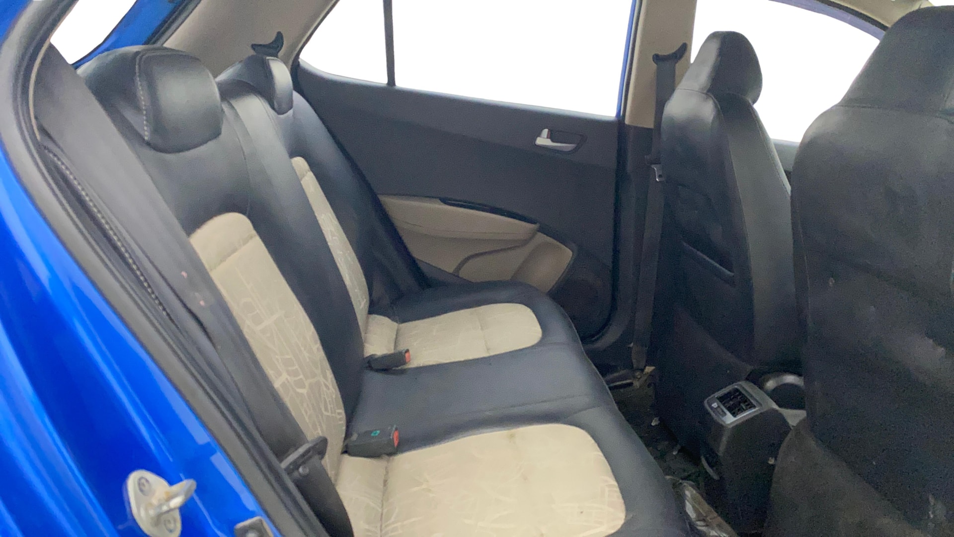 View 2019 Hyundai Grand i10 1.2 Sportz Diesel Image 29 Used 2019 Hyundai Grand i10 1.2 Sportz Diesel Image 29