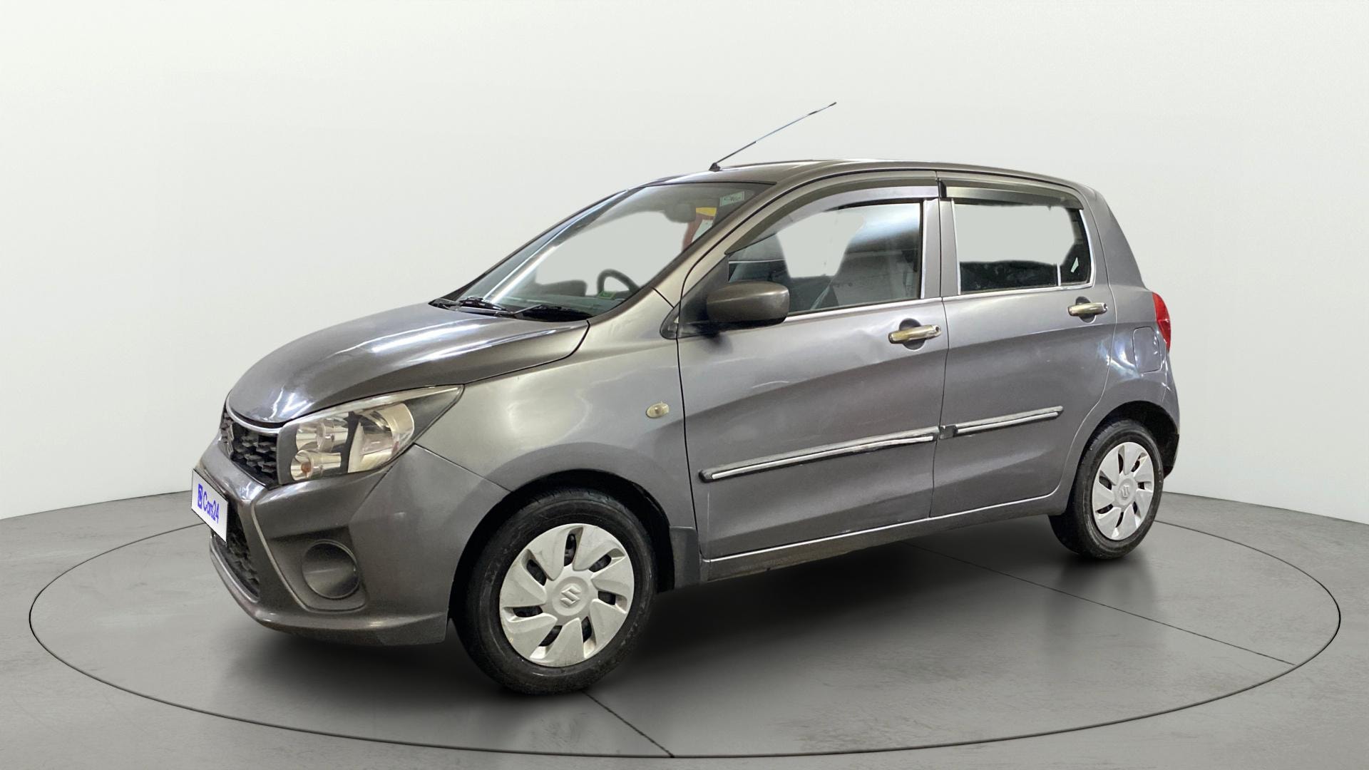 View 2018 Maruti Suzuki 1000 Base Variant Image 34 Used 2018 Maruti Suzuki 1000 Base Variant Image 34