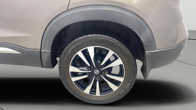 View Nissan Kicks Image 11 Used Nissan Kicks Image 11