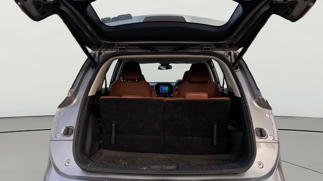 View MG Hector Plus Image 40 Used MG Hector Plus Image 40