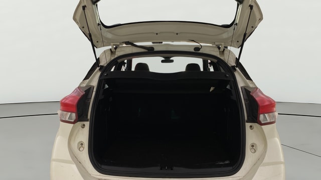 View Nissan Kicks Image 38 Used Nissan Kicks Image 38