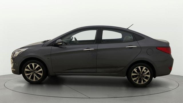 View Hyundai Fluidic Verna Image 25 Used Hyundai Fluidic Verna Image 25