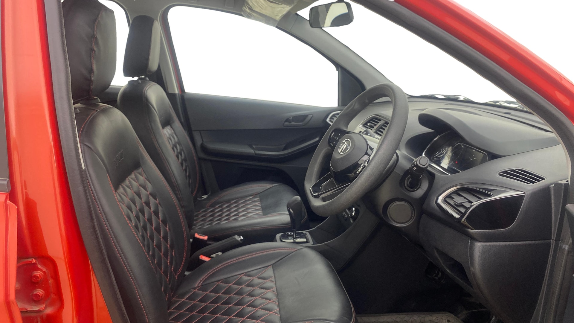 View 2023 Tata Tiago NRG XZ Revotron AMT Image 17 Used 2023 Tata Tiago NRG XZ Revotron AMT Image 17
