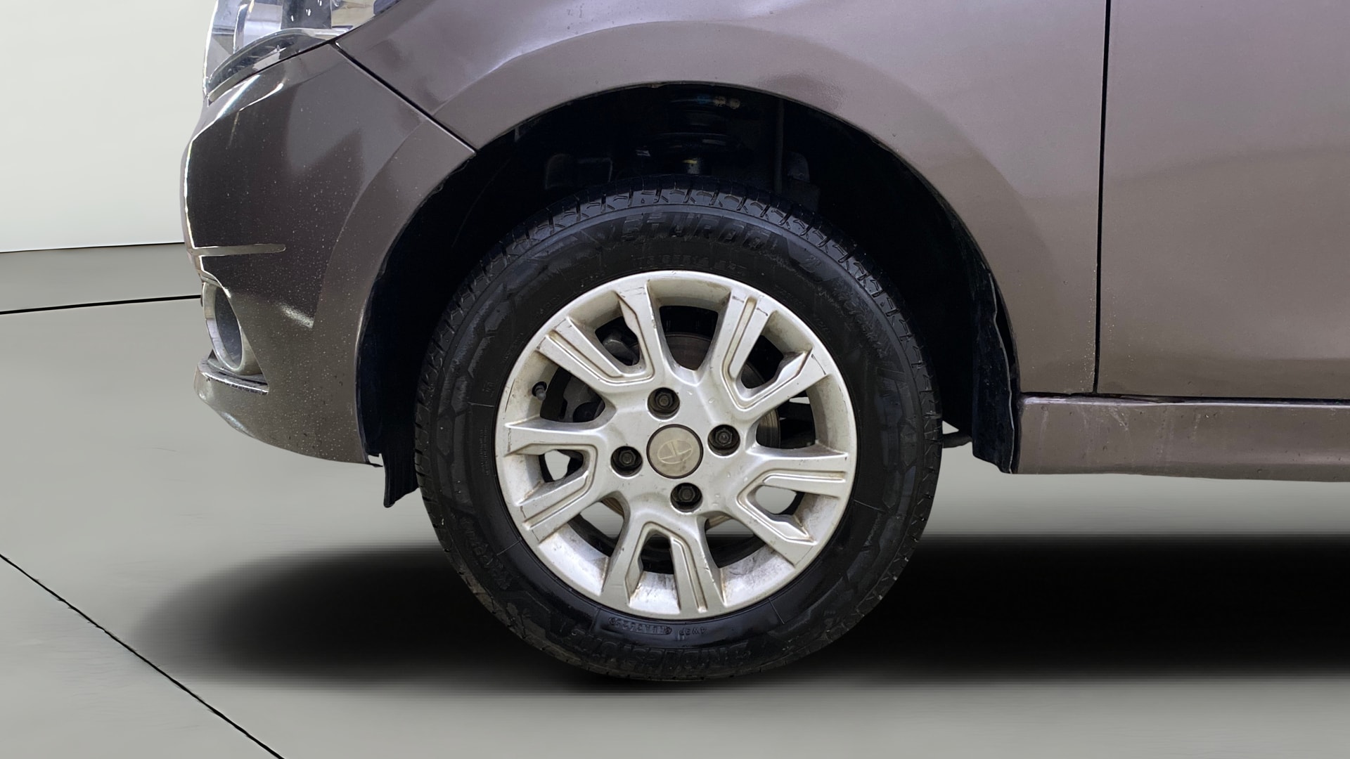 View 2017 Tata Tiago Revotorq XB Image 27 Used 2017 Tata Tiago Revotorq XB Image 27