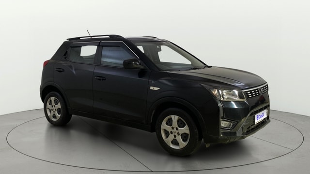 View Mahindra XUV300 Image 21 Used Mahindra XUV300 Image 21