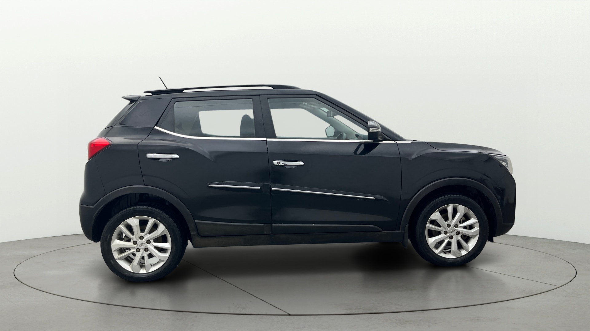 Used 2019 Mahindra XUV300 Used 2019 Mahindra XUV300