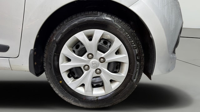 View Hyundai Grand i10 Image 39 Used Hyundai Grand i10 Image 39