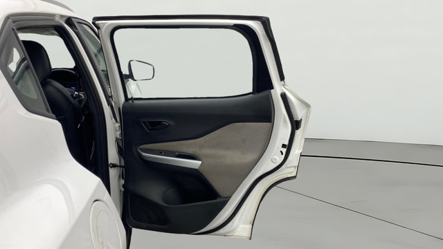 View Nissan Magnite Image 7 Used Nissan Magnite Image 7