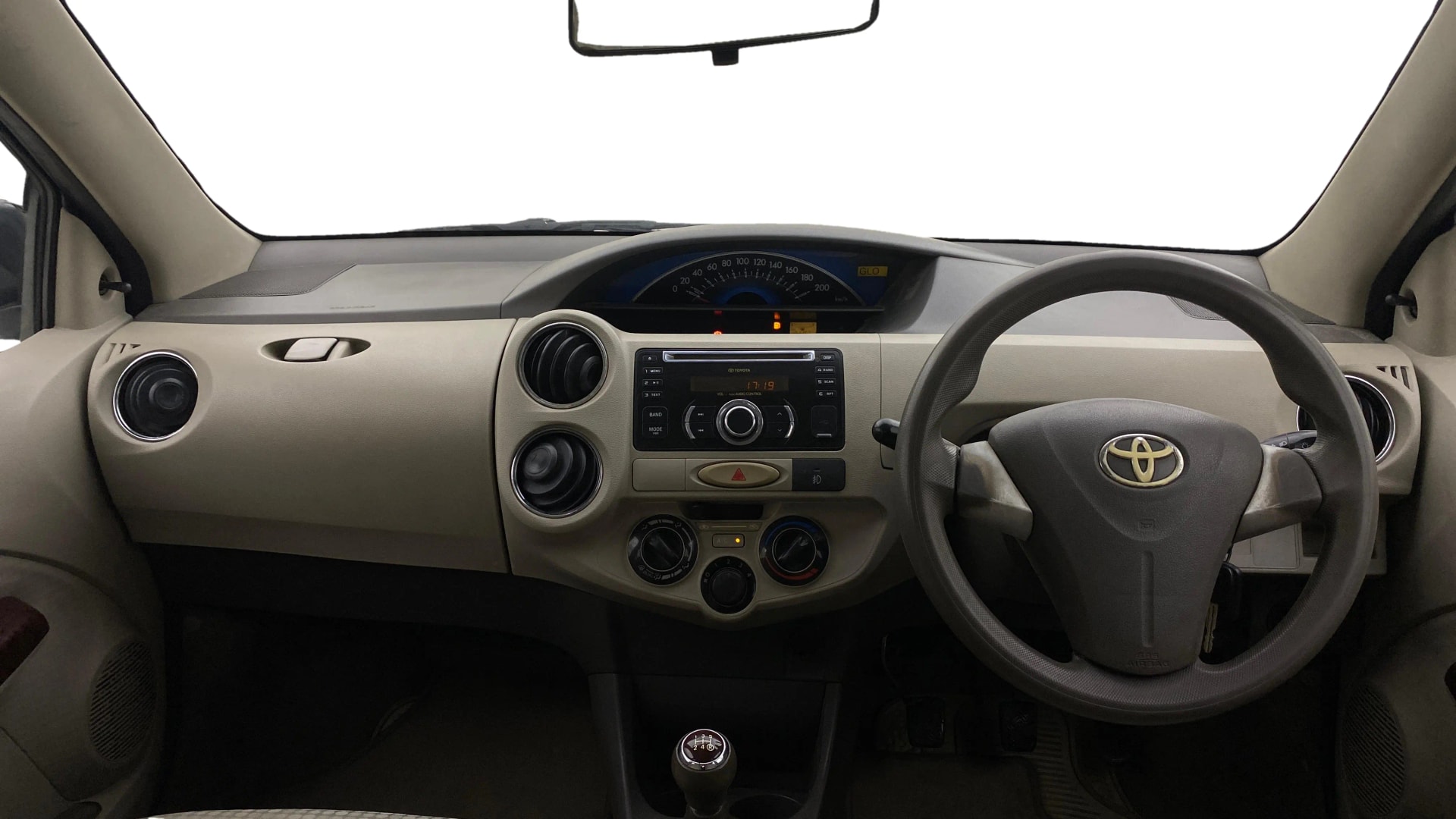 View 2013 Toyota Etios G Image 15 Used 2013 Toyota Etios G Image 15