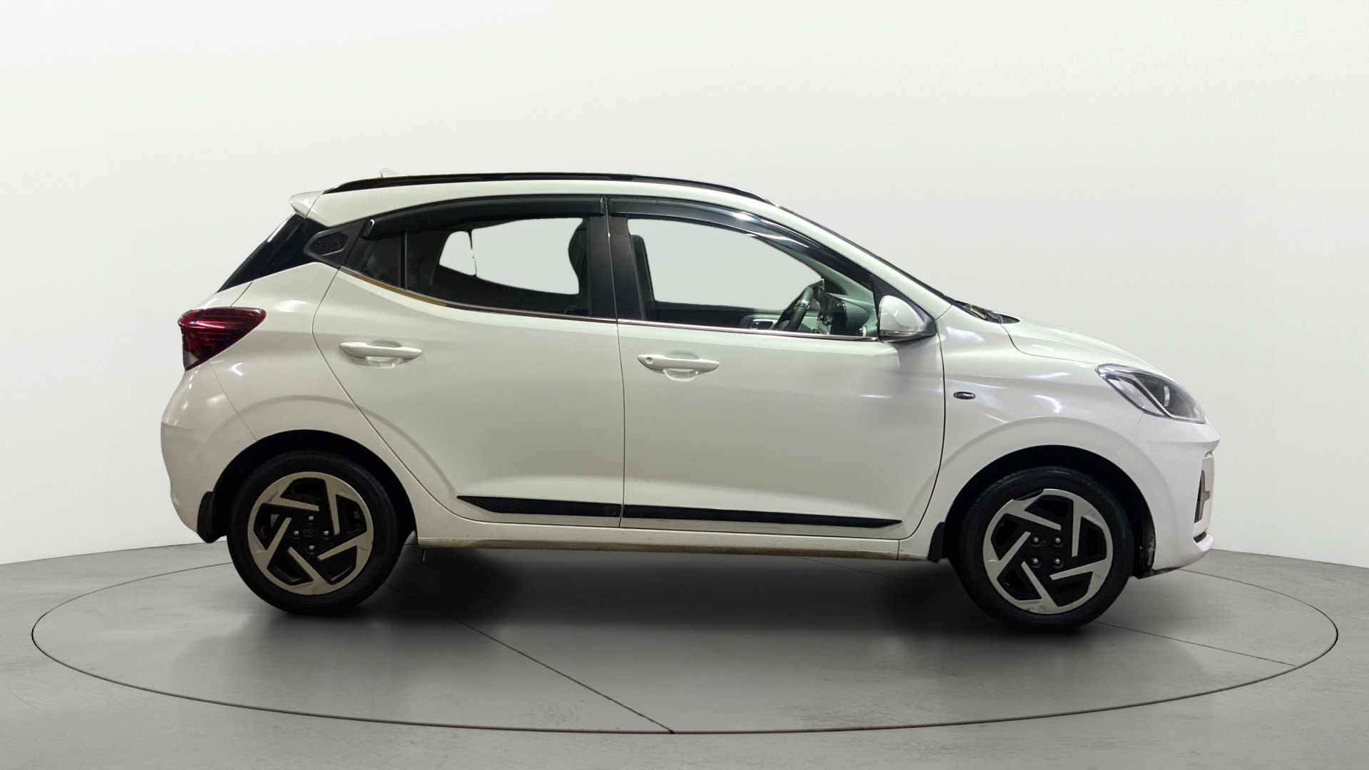 View 2023 Hyundai Grand i10 Nios Sportz Petrol Image 8 Used 2023 Hyundai Grand i10 Nios Sportz Petrol Image 8