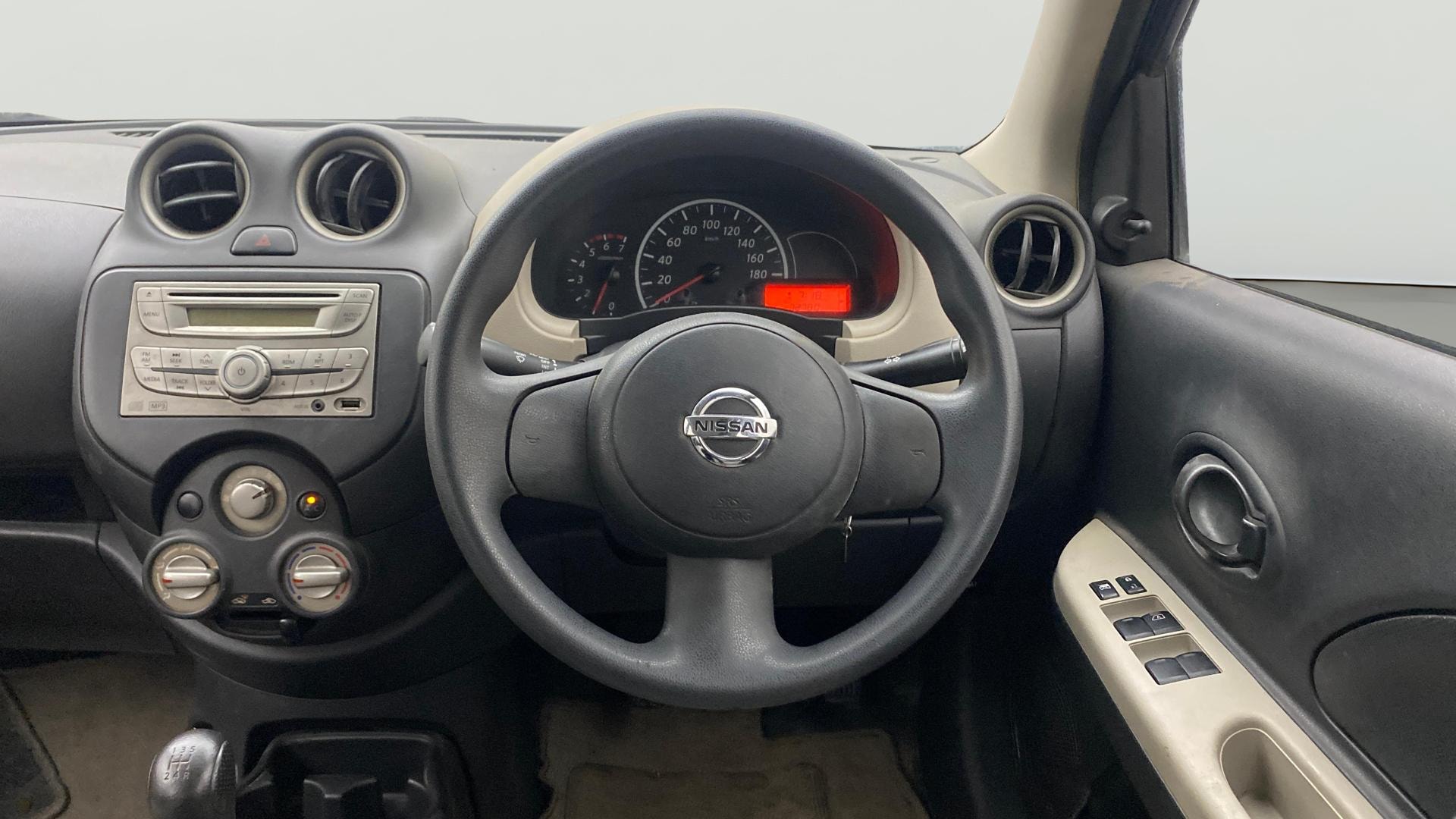 View 2016 Nissan Micra Active XV Image 20 Used 2016 Nissan Micra Active XV Image 20