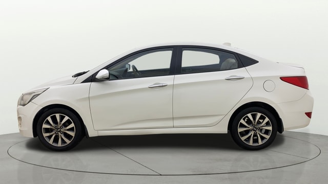 View Hyundai Fluidic Verna Image 25 Used Hyundai Fluidic Verna Image 25