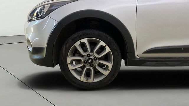 View Hyundai i20 Active Image 34 Used Hyundai i20 Active Image 34