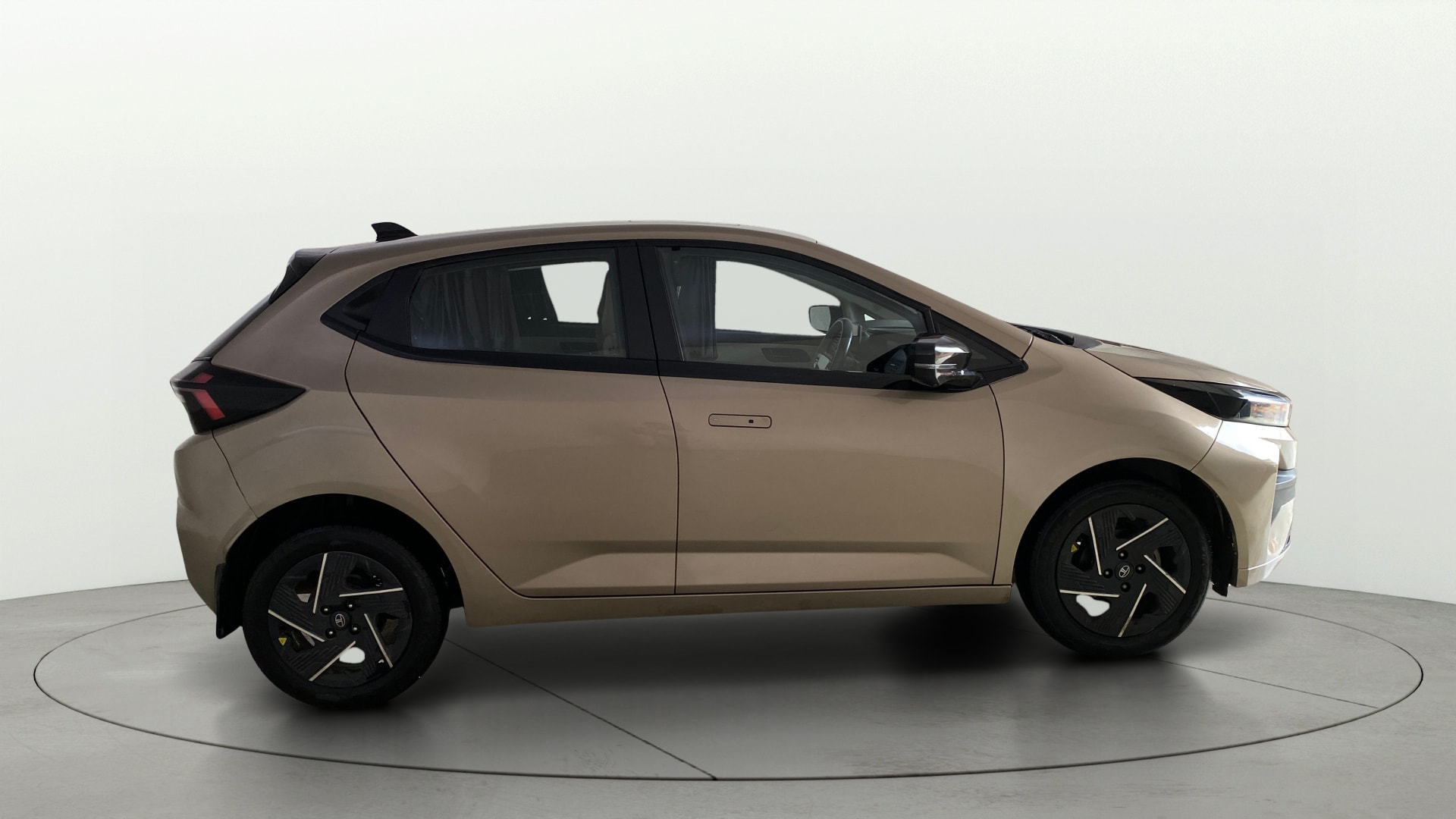 Used 2025 Tata Altroz Used 2025 Tata Altroz