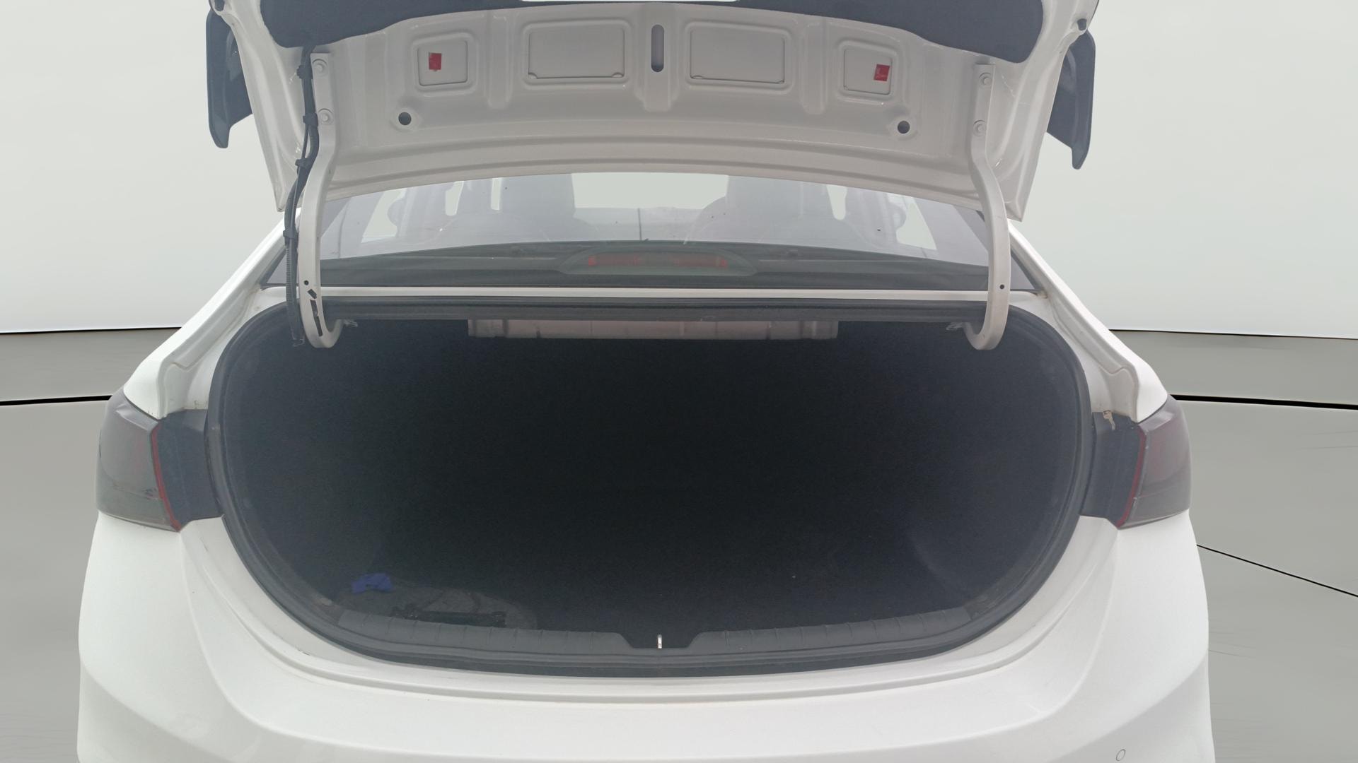 Used 2019 Hyundai Verna Used 2019 Hyundai Verna