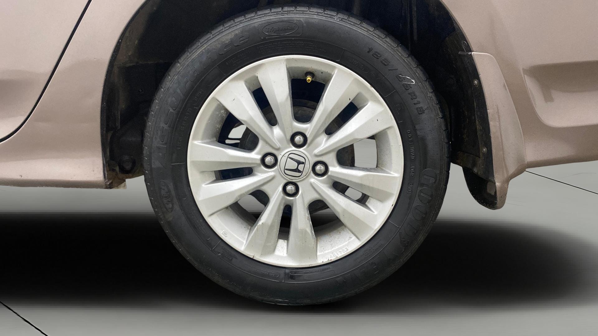 View 2013 Honda City ZX MT Diesel Anniversary Edition Image 12 Used 2013 Honda City ZX MT Diesel Anniversary Edition Image 12