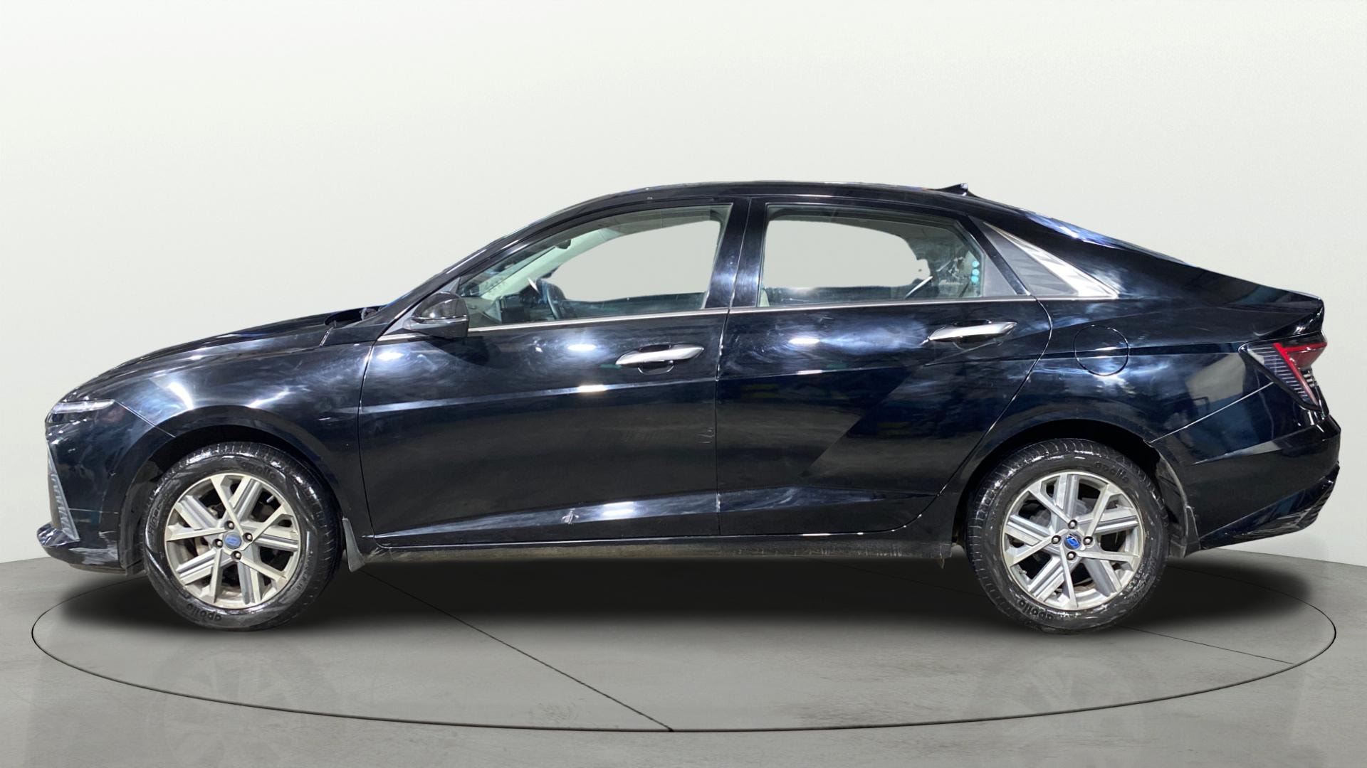 Used 2024 Hyundai Verna Used 2024 Hyundai Verna