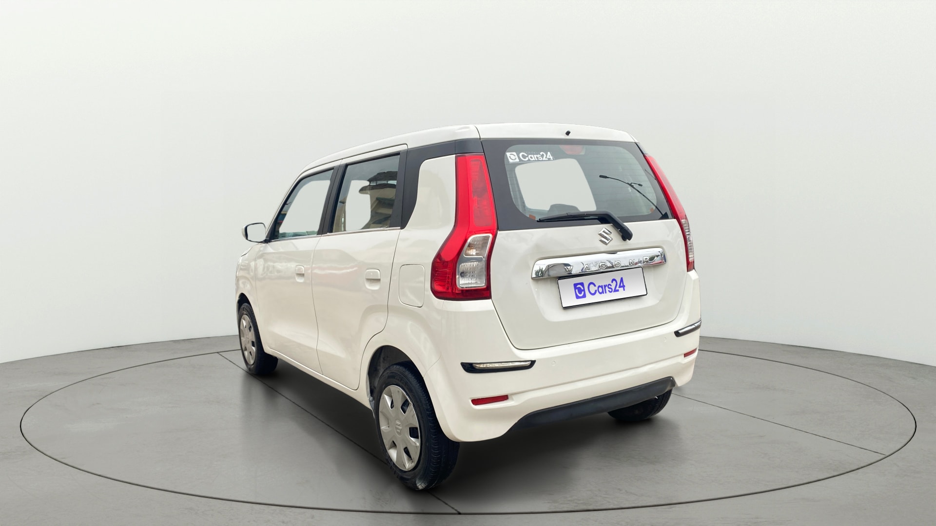 View 2020 Maruti Suzuki 1000 Base Variant Image 2 Used 2020 Maruti Suzuki 1000 Base Variant Image 2