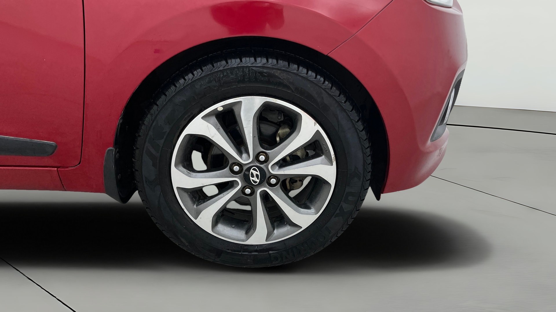 View 2014 Hyundai Xcent SX Petrol (O) Image 42 Used 2014 Hyundai Xcent SX Petrol (O) Image 42