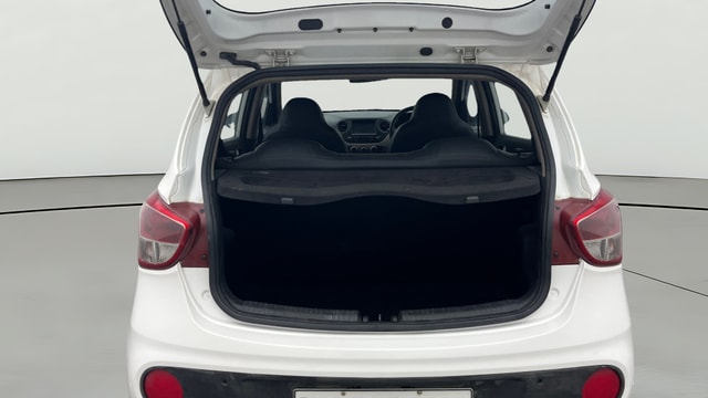 View Hyundai Grand i10 Image 37 Used Hyundai Grand i10 Image 37