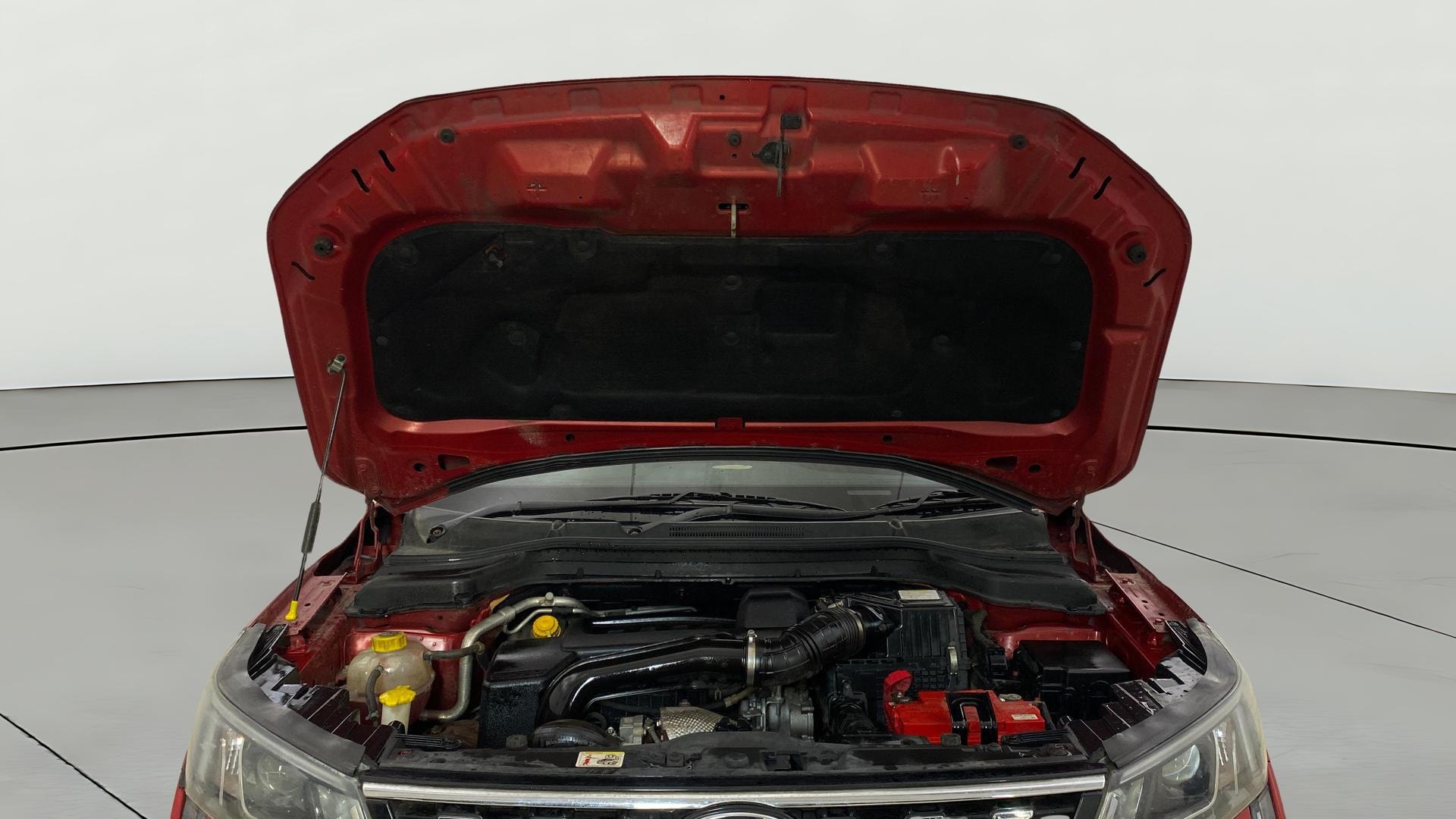 View 2019 Mahindra XUV300 W4 Petrol BS IV Image 33 Used 2019 Mahindra XUV300 W4 Petrol BS IV Image 33