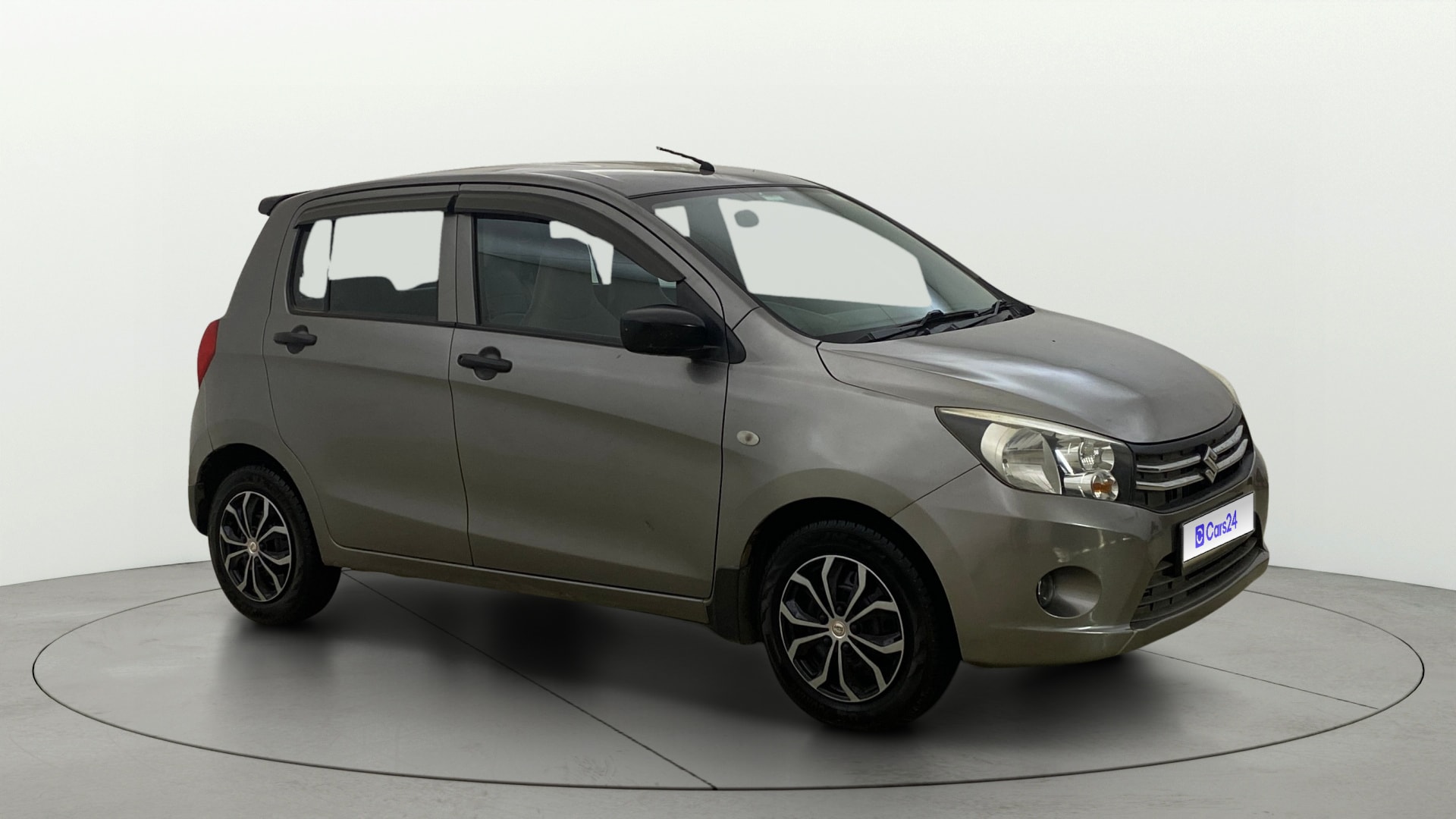 View 2015 Maruti Suzuki 1000 Base Variant Image 35 Used 2015 Maruti Suzuki 1000 Base Variant Image 35
