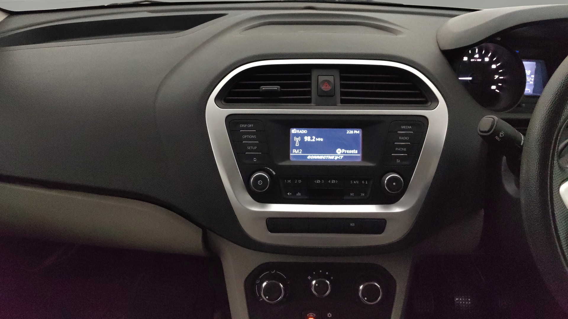 View 2016 Tata Tiago Revotorq XB Image 17 Used 2016 Tata Tiago Revotorq XB Image 17