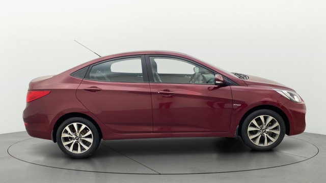 View Hyundai Fluidic Verna Image 8 Used Hyundai Fluidic Verna Image 8