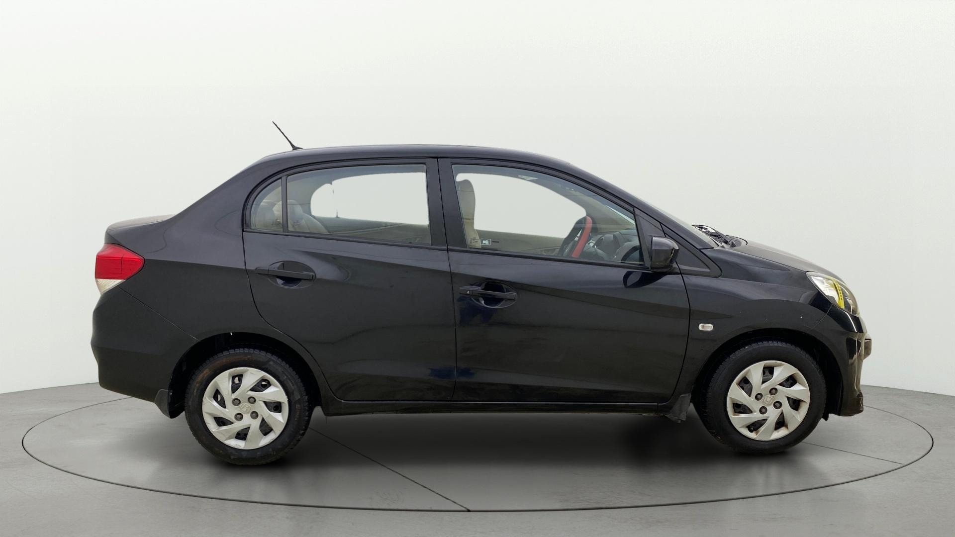 View 2013 Honda Amaze E MT Petrol BS IV Image 25 Used 2013 Honda Amaze E MT Petrol BS IV Image 25