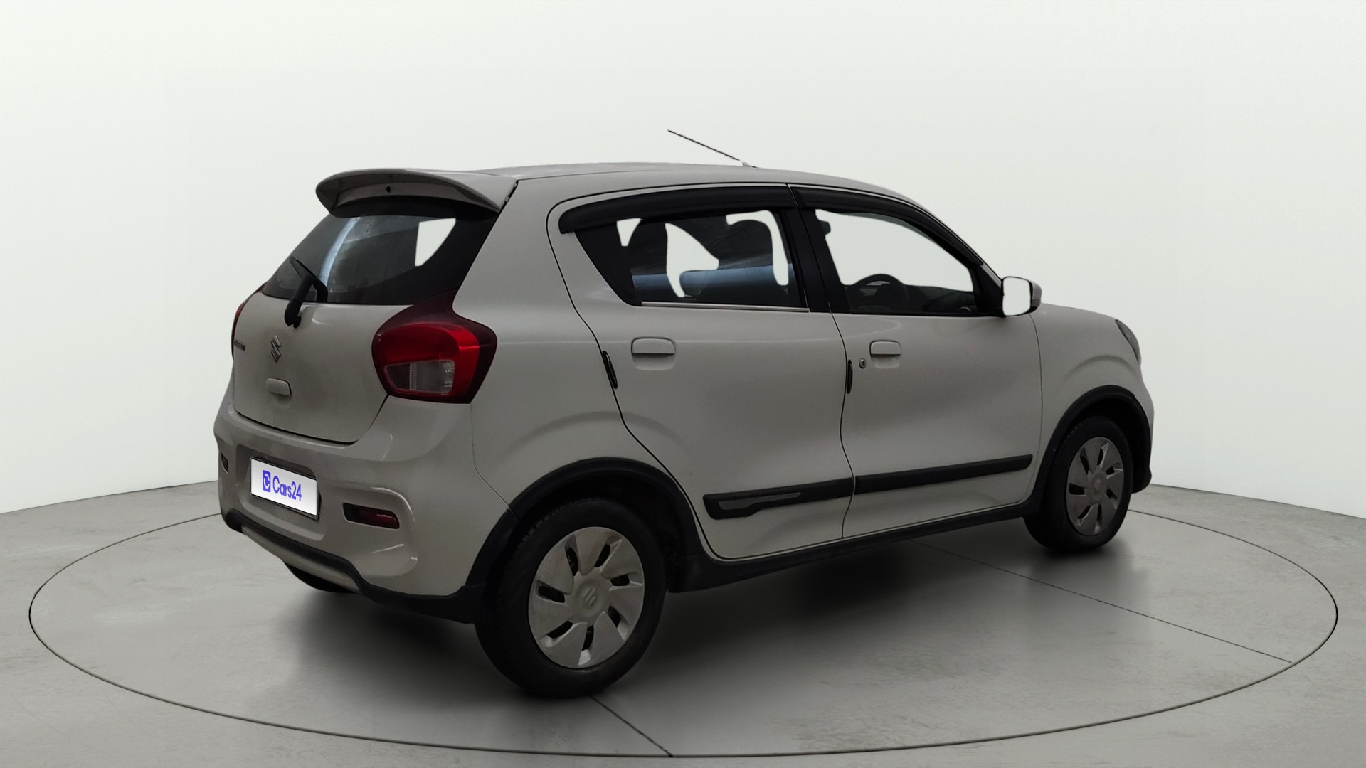 View 2022 Maruti Suzuki 1000 Base Variant Image 42 Used 2022 Maruti Suzuki 1000 Base Variant Image 42